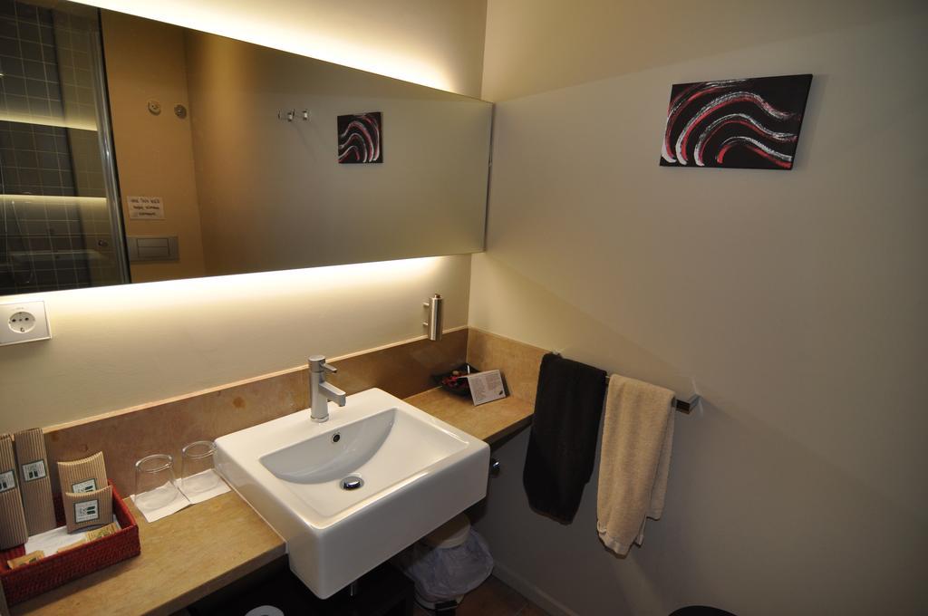 Restaurant & Rooms Cabrit Sant Mateu Rom bilde